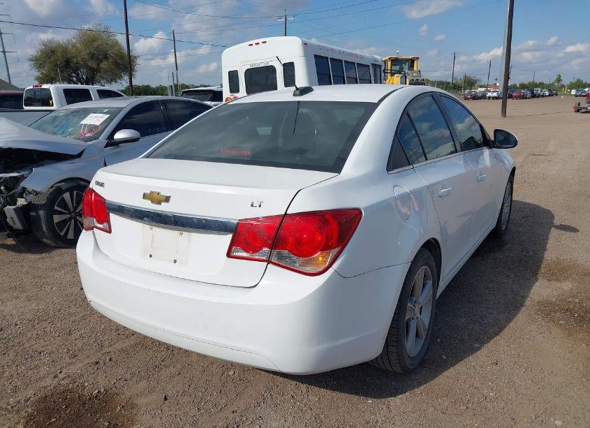 Photo 4 of 2015 Chevrolet Cruze 2LT AUTO (VIN 1G1PE5SB2F7166220)
