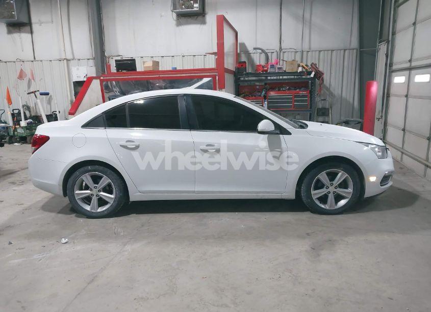 Photo 13 of 2015 Chevrolet Cruze 2LT AUTO (VIN 1G1PE5SB2F7178996)