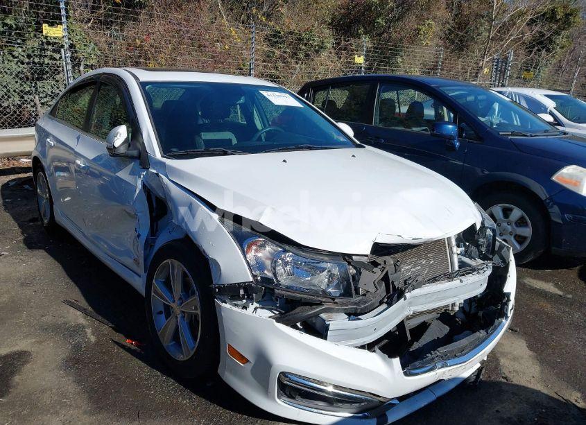 2015 Chevrolet Cruze 2LT AUTO (VIN 1G1PE5SB2F7190789) main photo