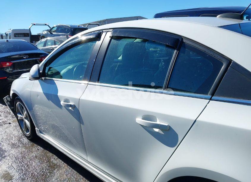 Photo 14 of 2015 Chevrolet Cruze 2LT AUTO (VIN 1G1PE5SB2F7190789)