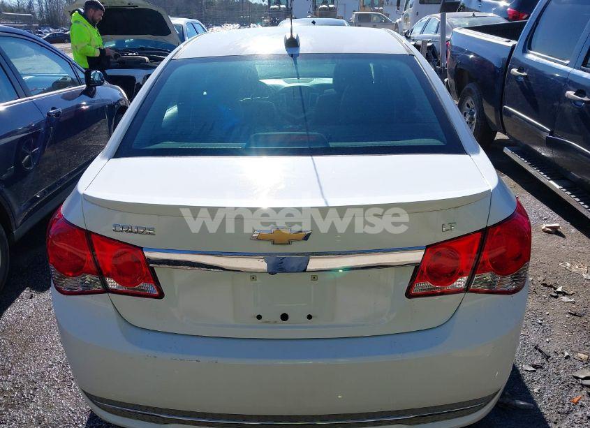 Photo 16 of 2015 Chevrolet Cruze 2LT AUTO (VIN 1G1PE5SB2F7190789)