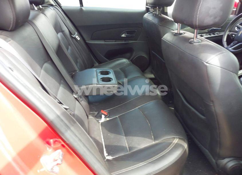 Photo 8 of 2015 Chevrolet Cruze 2LT AUTO (VIN 1G1PE5SB2F7249386)