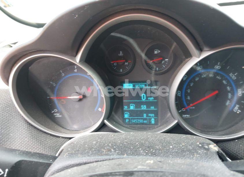 Photo 7 of 2015 Chevrolet Cruze 2LT AUTO (VIN 1G1PE5SB2F7260808)