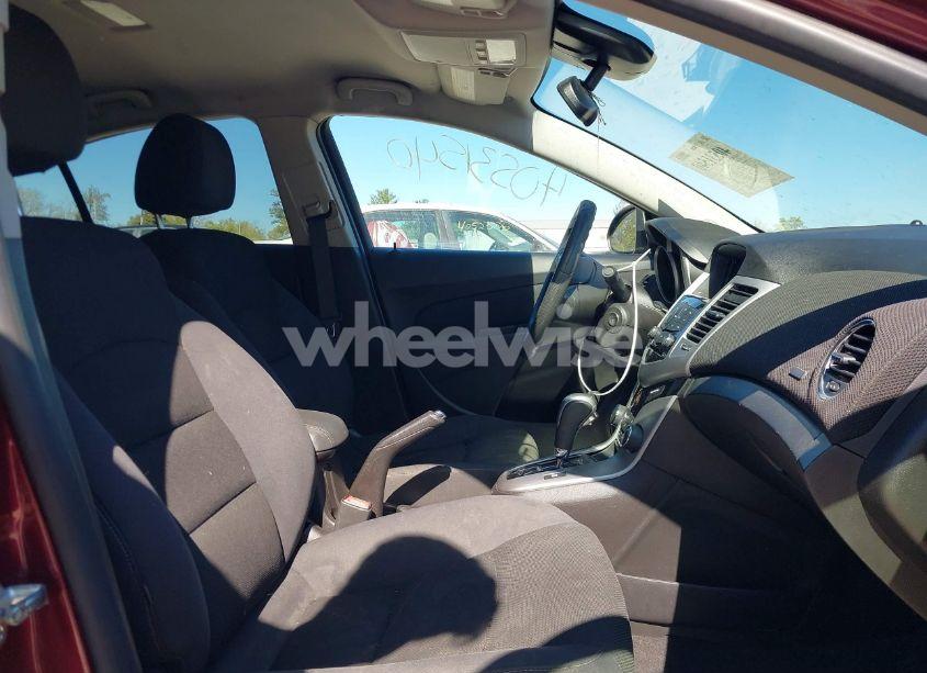 Photo 5 of 2016 Chevrolet Cruze LIMITED 1LT AUTO (VIN 1G1PE5SB2G7137060)