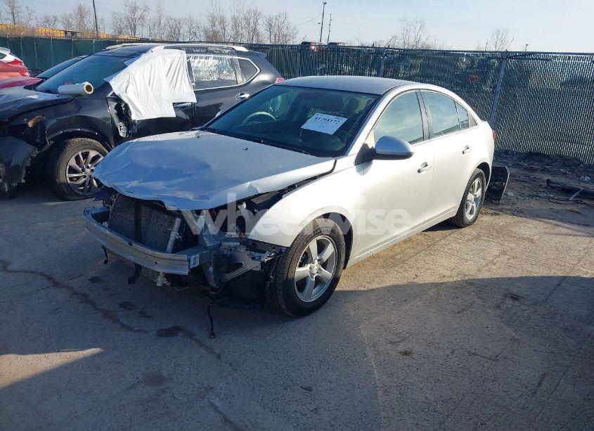 Photo 2 of 2016 Chevrolet Cruze LIMITED 1LT AUTO (VIN 1G1PE5SB2G7153355)