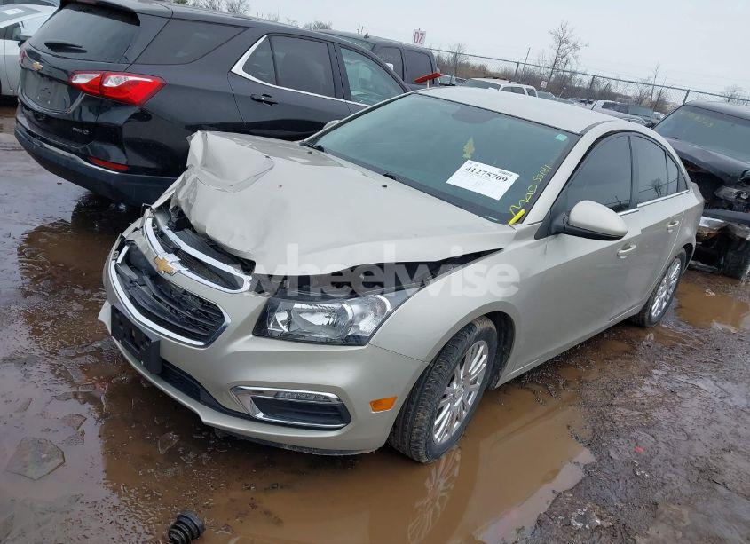 Photo 2 of 2016 Chevrolet Cruze LIMITED 1LT AUTO (VIN 1G1PE5SB2G7158006)
