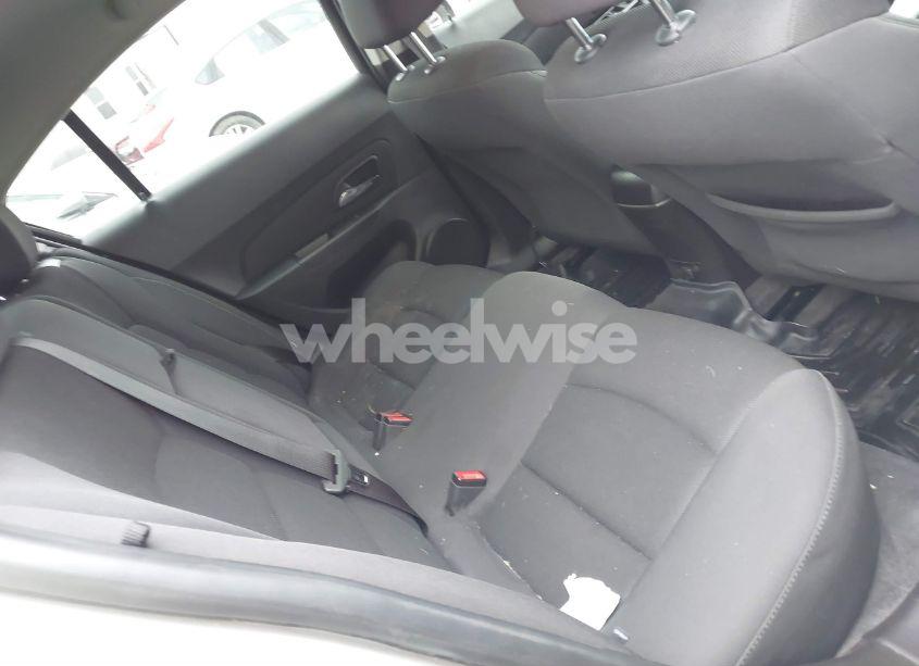 Photo 8 of 2016 Chevrolet Cruze LIMITED 1LT AUTO (VIN 1G1PE5SB2G7158006)