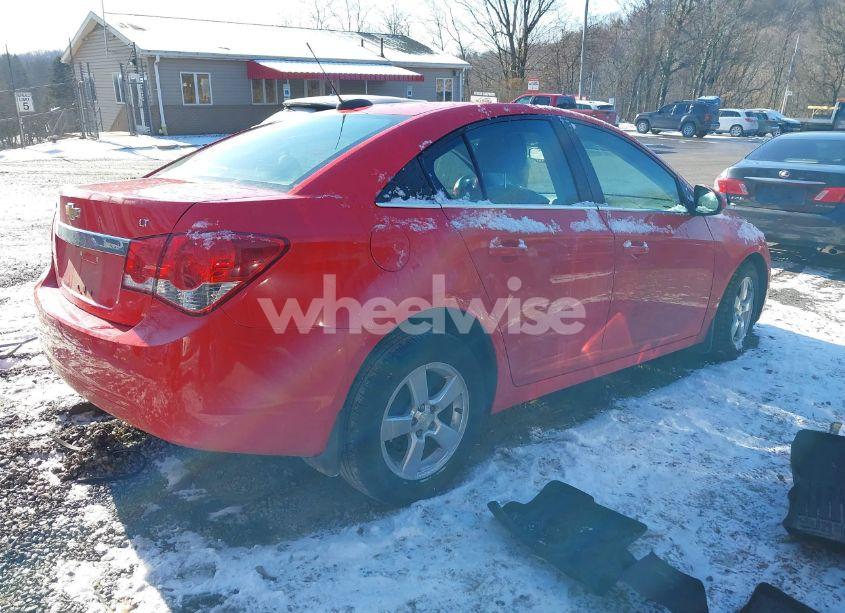 Photo 4 of 2016 Chevrolet Cruze LIMITED 1LT AUTO (VIN 1G1PE5SB2G7158412)