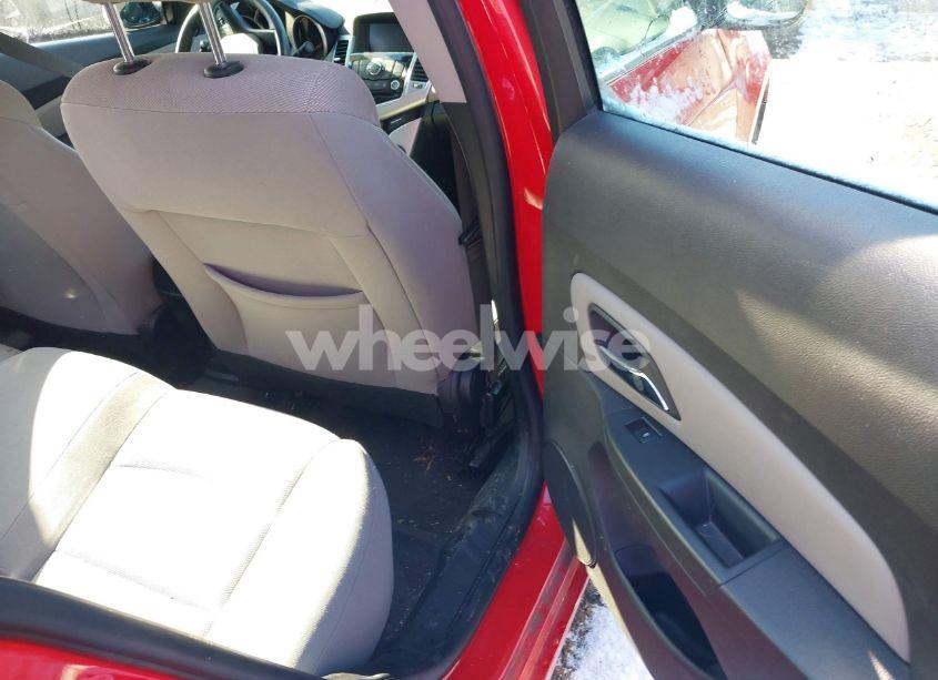 Photo 8 of 2016 Chevrolet Cruze LIMITED 1LT AUTO (VIN 1G1PE5SB2G7158412)