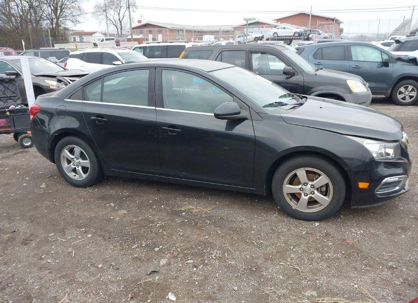 2016 Chevrolet Cruze LIMITED 1LT AUTO (VIN 1G1PE5SB2G7173427) main photo