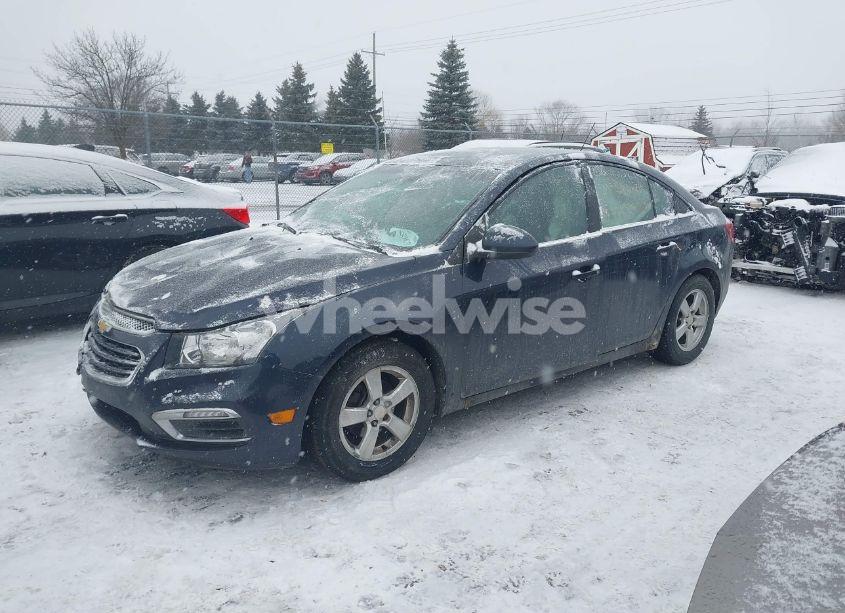 Photo 2 of 2016 Chevrolet Cruze LIMITED 1LT AUTO (VIN 1G1PE5SB2G7193760)