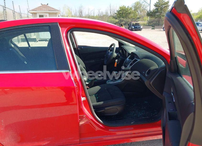 Photo 5 of 2016 Chevrolet Cruze LIMITED 1LT AUTO (VIN 1G1PE5SB2G7198280)