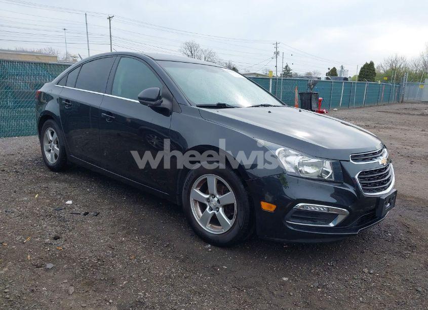 2016 Chevrolet Cruze LIMITED 1LT AUTO (VIN 1G1PE5SB2G7198568) main photo