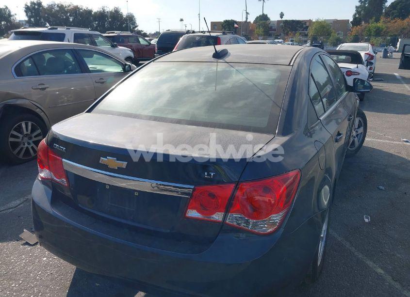 Photo 4 of 2016 Chevrolet Cruze LIMITED 1LT AUTO (VIN 1G1PE5SB2G7203736)