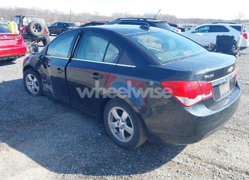 Photo 3 of 2016 Chevrolet Cruze LIMITED 1LT AUTO (VIN 1G1PE5SB2G7225817)