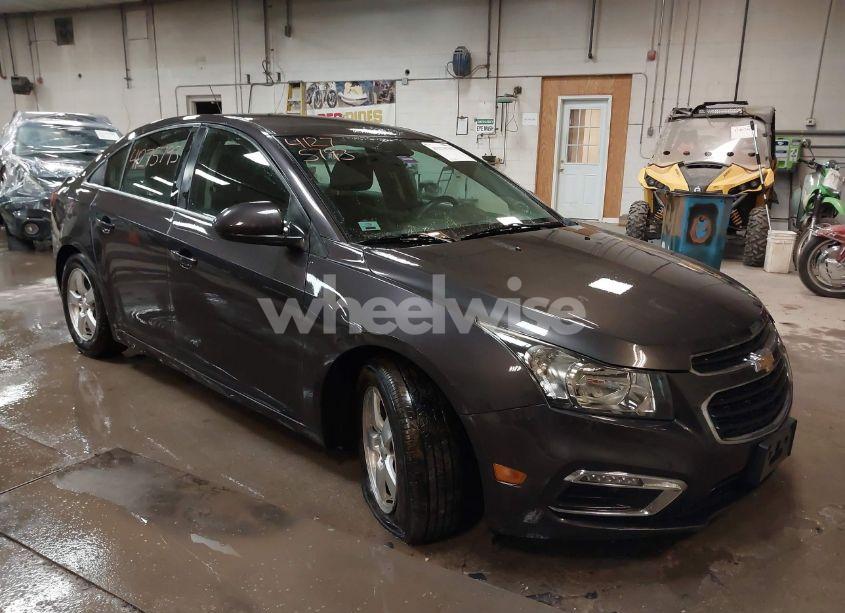 2016 Chevrolet Cruze LIMITED 1LT AUTO (VIN 1G1PE5SB2G7229074) main photo