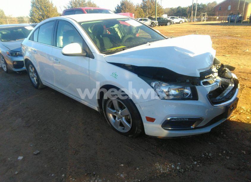2016 Chevrolet Cruze LIMITED 1LT AUTO (VIN 1G1PE5SB2G7229513) main photo