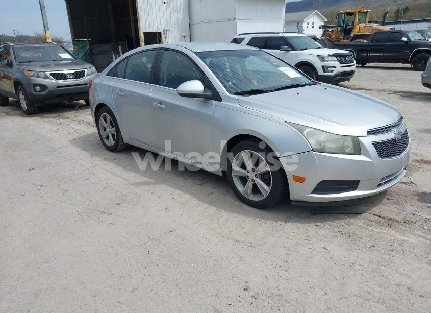 2013 Chevrolet Cruze 2LT AUTO (VIN 1G1PE5SB3D7148144) main photo