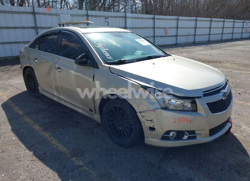 2013 Chevrolet Cruze 2LT AUTO (VIN 1G1PE5SB3D7196680) main photo