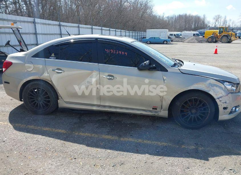 Photo 13 of 2013 Chevrolet Cruze 2LT AUTO (VIN 1G1PE5SB3D7196680)