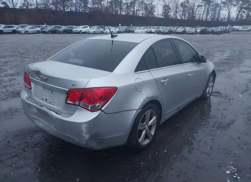 Photo 4 of 2013 Chevrolet Cruze 2LT AUTO (VIN 1G1PE5SB3D7253508)