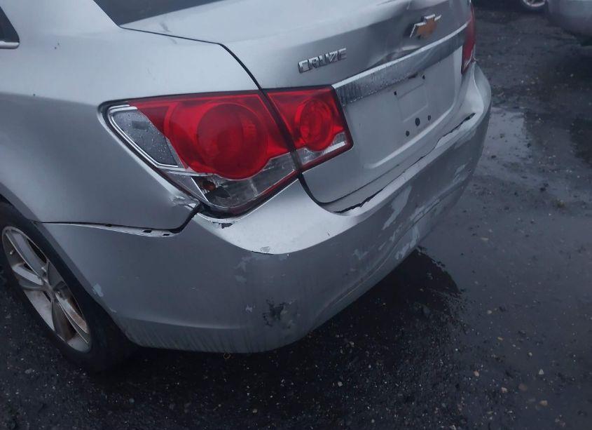 Photo 6 of 2013 Chevrolet Cruze 2LT AUTO (VIN 1G1PE5SB3D7253508)