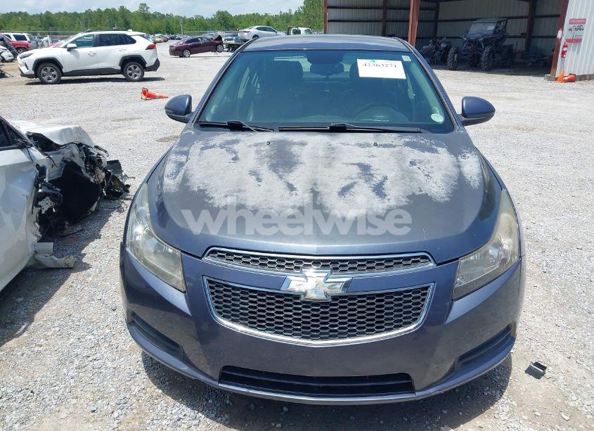 Photo 6 of 2013 Chevrolet Cruze 2LT AUTO (VIN 1G1PE5SB3D7305879)