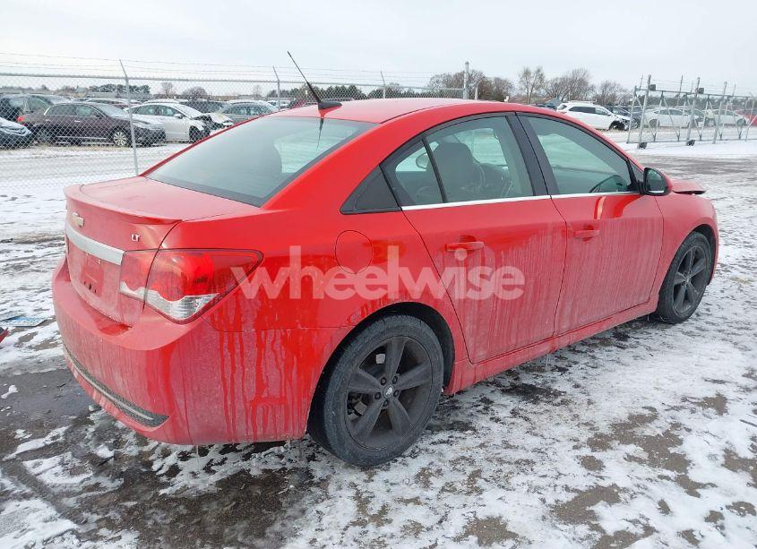 Photo 4 of 2014 Chevrolet Cruze 2LT AUTO (VIN 1G1PE5SB3E7165365)