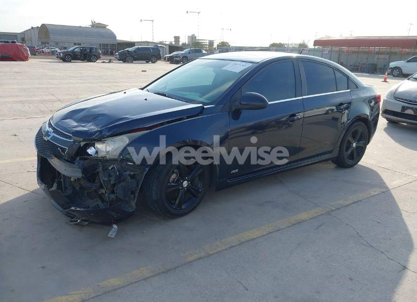 Photo 2 of 2014 Chevrolet Cruze 2LT AUTO (VIN 1G1PE5SB3E7255292)