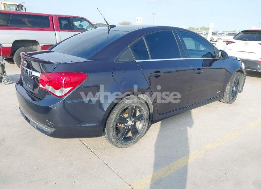 Photo 4 of 2014 Chevrolet Cruze 2LT AUTO (VIN 1G1PE5SB3E7255292)