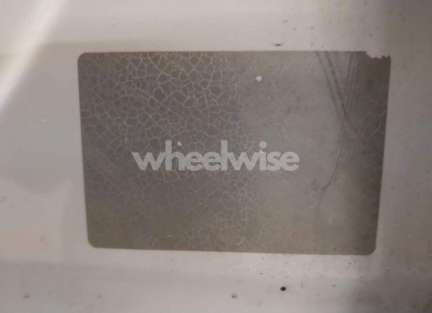 Photo 9 of 2014 Chevrolet Cruze 2LT AUTO (VIN 1G1PE5SB3E7296330)