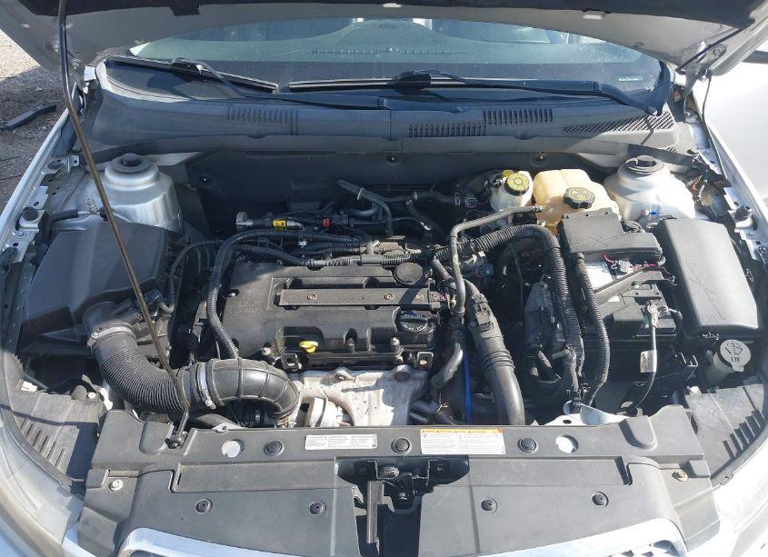 Photo 10 of 2014 Chevrolet Cruze 2LT AUTO (VIN 1G1PE5SB3E7306032)