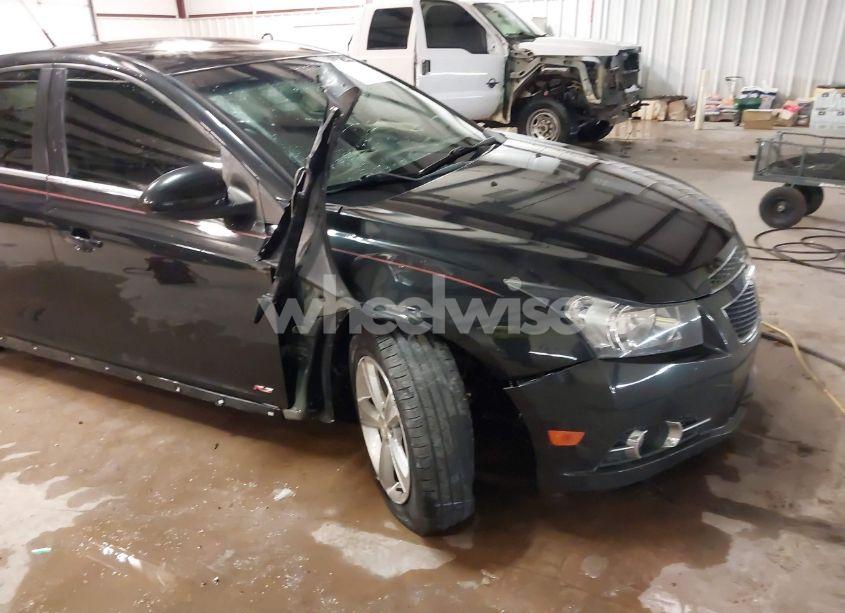 Photo 6 of 2014 Chevrolet Cruze 2LT AUTO (VIN 1G1PE5SB3E7370121)