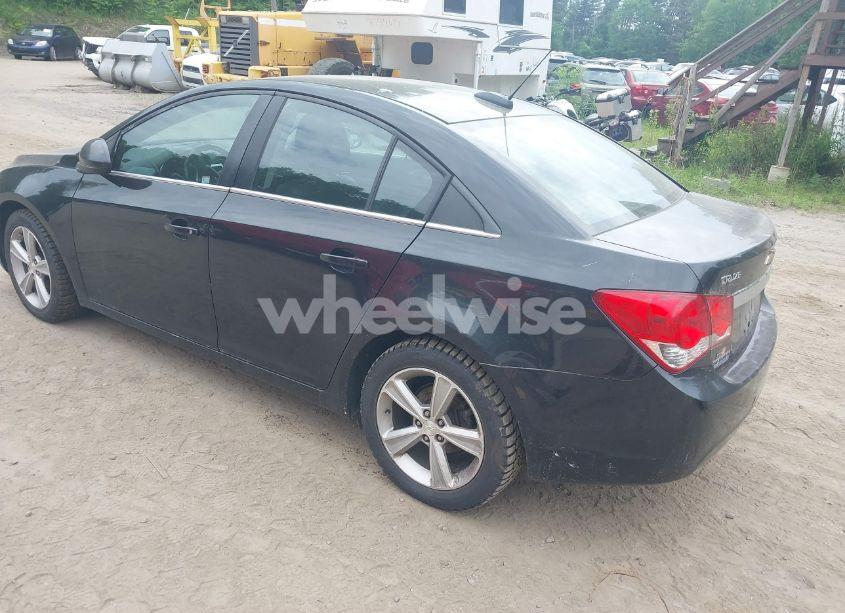 Photo 3 of 2015 Chevrolet Cruze 2LT AUTO (VIN 1G1PE5SB3F7133405)