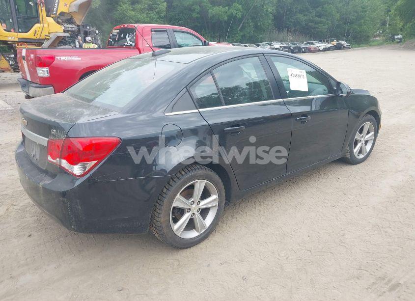 Photo 4 of 2015 Chevrolet Cruze 2LT AUTO (VIN 1G1PE5SB3F7133405)