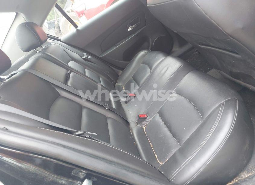 Photo 8 of 2015 Chevrolet Cruze 2LT AUTO (VIN 1G1PE5SB3F7133405)