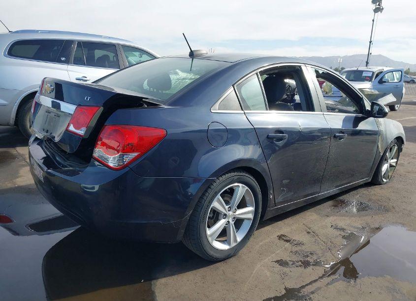 Photo 4 of 2015 Chevrolet Cruze 2LT AUTO (VIN 1G1PE5SB3F7145859)