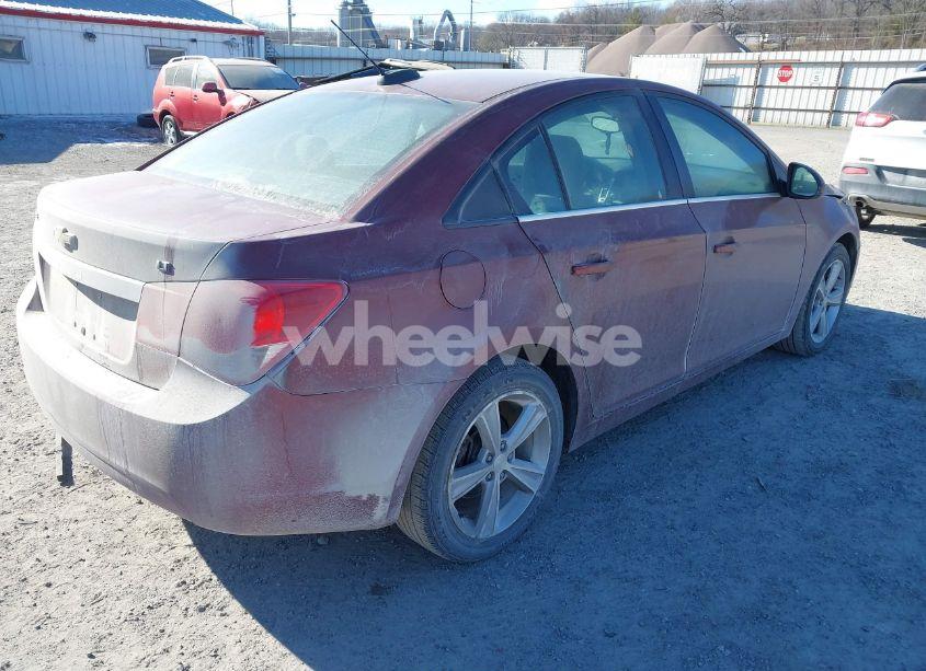 Photo 4 of 2015 Chevrolet Cruze 2LT AUTO (VIN 1G1PE5SB3F7173967)