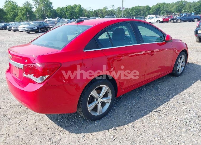 Photo 4 of 2015 Chevrolet Cruze 2LT AUTO (VIN 1G1PE5SB3F7217627)
