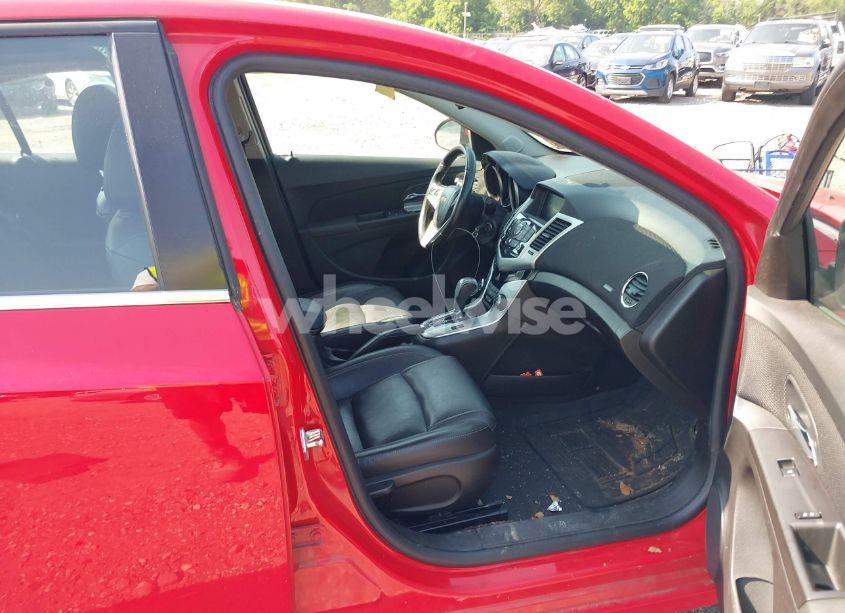 Photo 5 of 2015 Chevrolet Cruze 2LT AUTO (VIN 1G1PE5SB3F7217627)