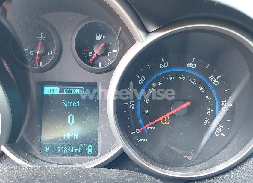 Photo 7 of 2015 Chevrolet Cruze 2LT AUTO (VIN 1G1PE5SB3F7217627)