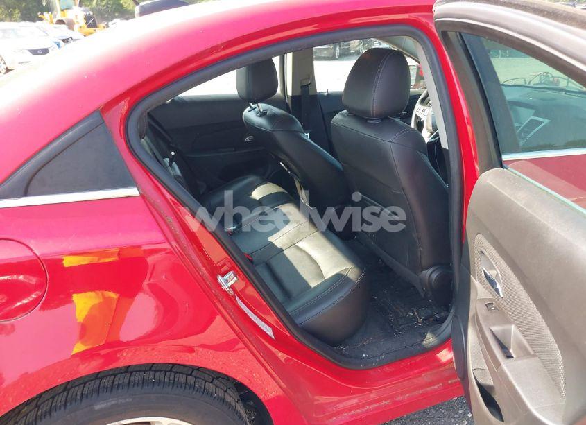 Photo 8 of 2015 Chevrolet Cruze 2LT AUTO (VIN 1G1PE5SB3F7217627)