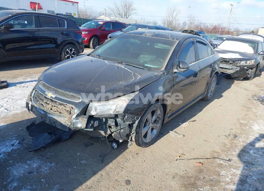 Photo 2 of 2015 Chevrolet Cruze 2LT AUTO (VIN 1G1PE5SB3F7241801)