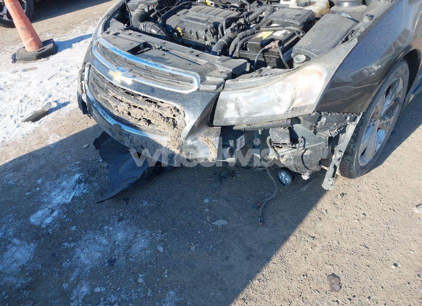 Photo 6 of 2015 Chevrolet Cruze 2LT AUTO (VIN 1G1PE5SB3F7241801)