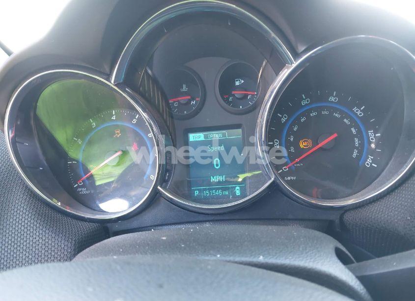 Photo 7 of 2015 Chevrolet Cruze 2LT AUTO (VIN 1G1PE5SB3F7241801)