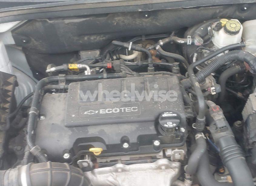 Photo 10 of 2015 Chevrolet Cruze 2LT AUTO (VIN 1G1PE5SB3F7242401)