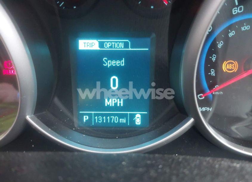 Photo 7 of 2015 Chevrolet Cruze 2LT AUTO (VIN 1G1PE5SB3F7242401)