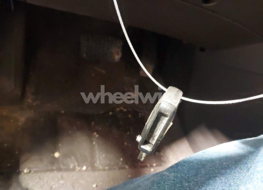 Photo 11 of 2015 Chevrolet Cruze 2LT AUTO (VIN 1G1PE5SB3F7242723)