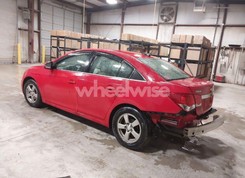 Photo 3 of 2015 Chevrolet Cruze 2LT AUTO (VIN 1G1PE5SB3F7242723)