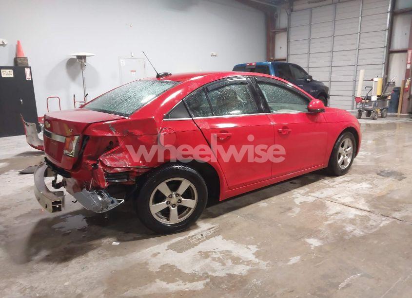 Photo 4 of 2015 Chevrolet Cruze 2LT AUTO (VIN 1G1PE5SB3F7242723)